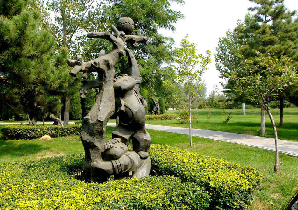 铜雕塑如何制作及步骤郑州雕塑厂家(图1)