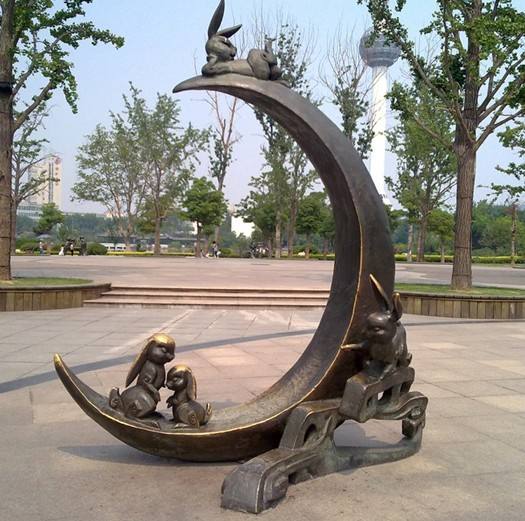 挑选铜雕塑时注意的几个要点郑州雕塑厂家(图1)